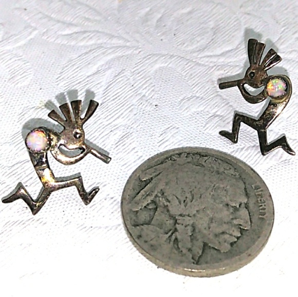 Earth Mined Opal Sterling Silver Kokopelli Stud Earrings VINTAGE Native American - Picture 4 of 8